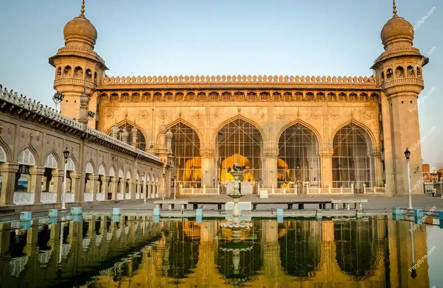 10 Historical Places In and Around Hyderabad